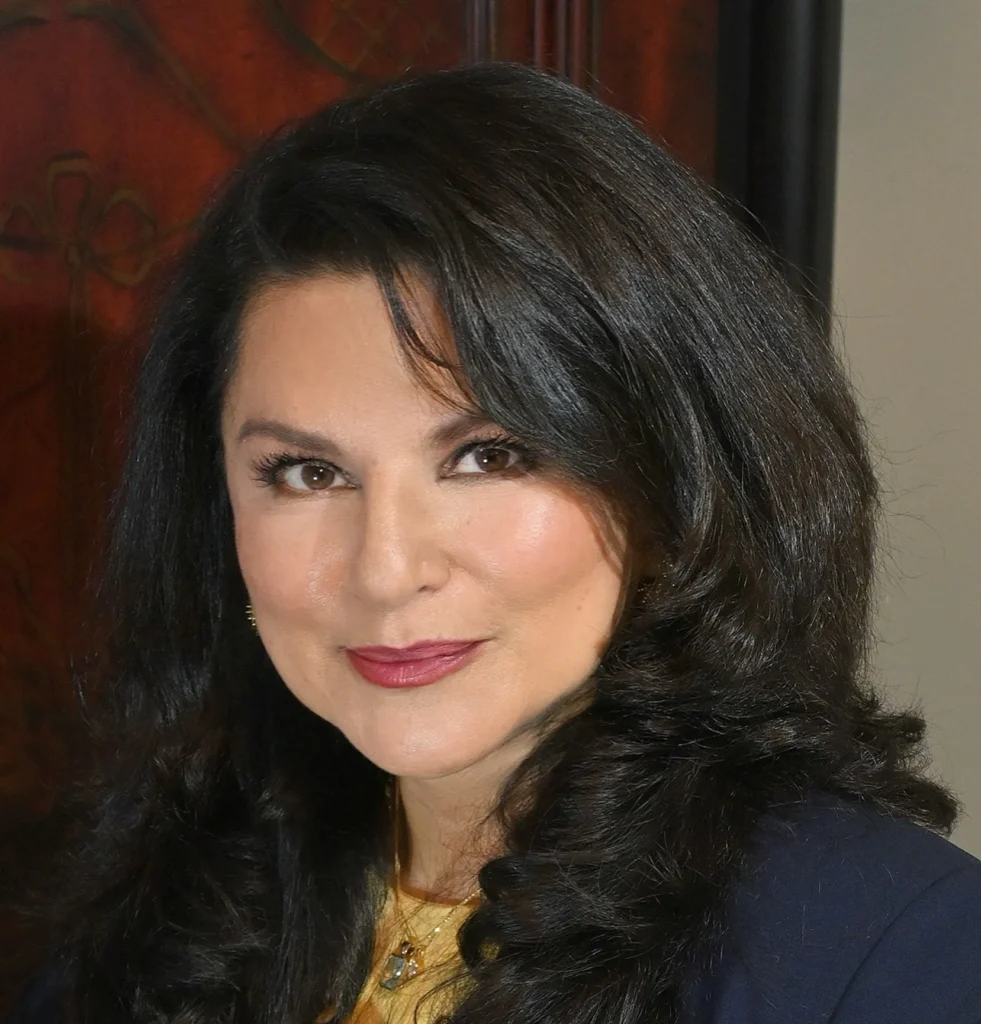 Portrait of Dr. Ingryd Lorenzana